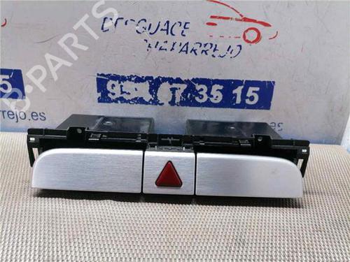Bouton de warning VW PASSAT CC B6 (357) 2.0 TDI (140 hp) 31899931