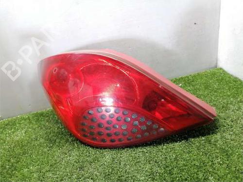 Used Left taillight Left taillight 37479815 37479815