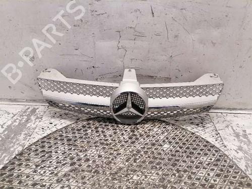 Griglia anteriore Griglia anteriore MERCEDES-BENZ CLS (C219) CLS 350 (219.356) (272 hp) 40050445 40050445