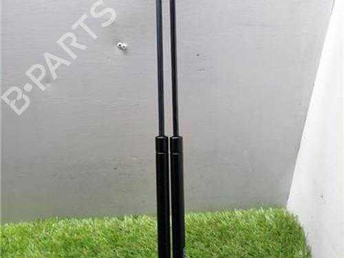 Used Tailgate lift support Tailgate lift support MAZDA 6 Saloon (GG) 2.0 DI (GG14) (136 hp) 33221654 33221654