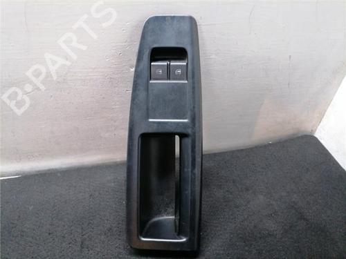 Used Left front window switch Left front window switch VW POLO IV (9N_, 9A_) 1.2 12V (64 hp) 34456283 34456283