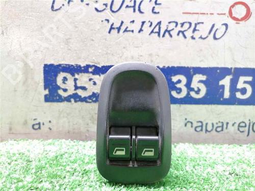Used Left front window switch PEUGEOT 306 (7B, N3, N5) 1.6 SR (89 hp) 31899303