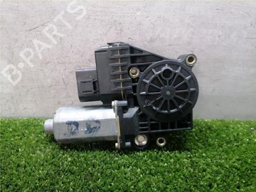 Used Right front window motor Right front window motor AUDI A6 C5 (4B2, 4B4) 2.5 TDI (163 hp) 32821376 32821376