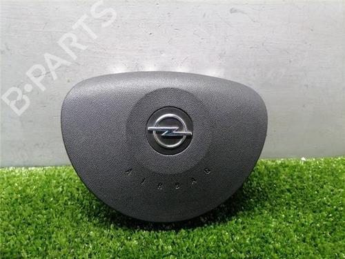 Used Driver airbag Driver airbag OPEL CORSA C (X01) 1.2 Twinport (F08, F68) (80 hp) 33679308 33679308