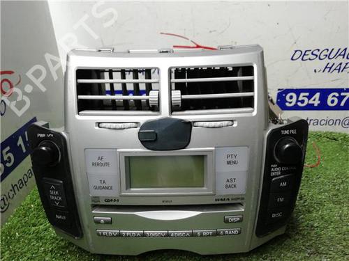 Used Radio Radio TOYOTA YARIS (_P9_) 1.3 VVT-i (SCP90_, SCP90R) (87 hp) 31897240 31897240