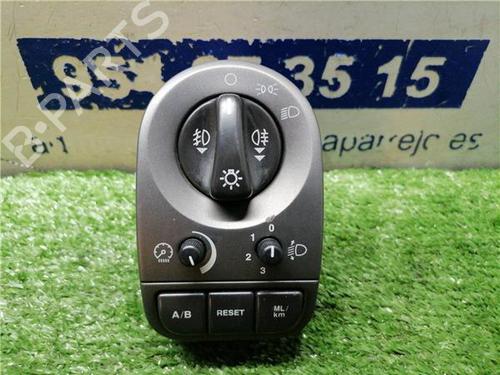Interruttore JAGUAR X-TYPE I (X400) 2.0 D (130 hp) 31898616