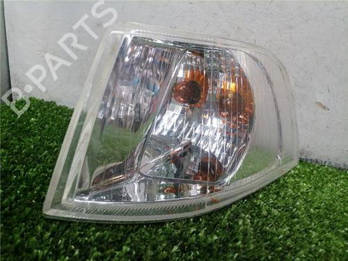 Used Left front indicator Left front indicator VOLVO S40 I (644) 1.9 DI (115 hp) 32690522 32690522