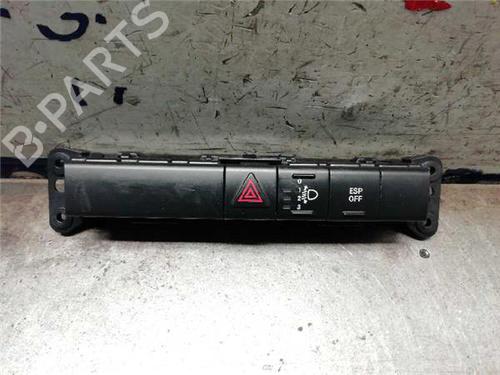 Used Warning switch DODGE AVENGER 2.0 CRD (140 hp) 31896570