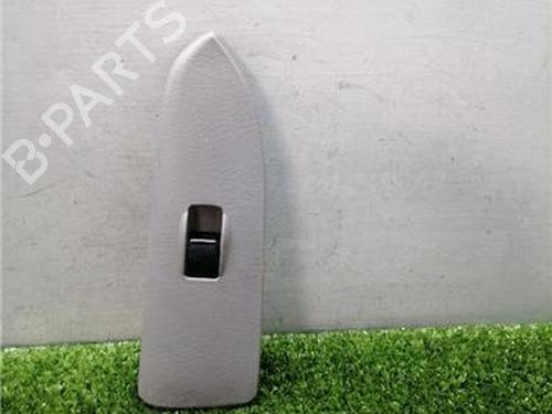 Used Right front window switch Right front window switch MAZDA PREMACY (CP) 2.0 TD (101 hp) 33769902 33769902