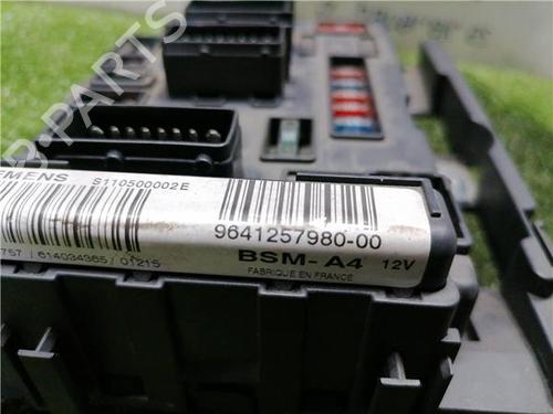 Fuse box CITROËN C5 I (DC_) 2.0 16V (DCRFNC, DCRFNF) | BP31890224E1 - Image 3