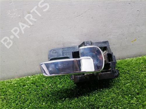 Used Rear right interior door handle NISSAN QASHQAI I (J10, NJ10) 2.0 (141 hp) 31901890