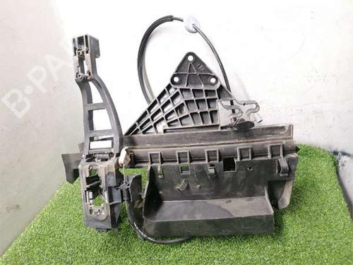 Fechadura frente direita Fechadura frente direita FORD FOCUS II (DA_, HCP, DP) 2.0 TDCi (136 hp) 39699305 39699305