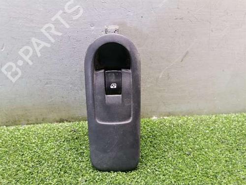 Used Right front window switch Right front window switch 38474266 38474266