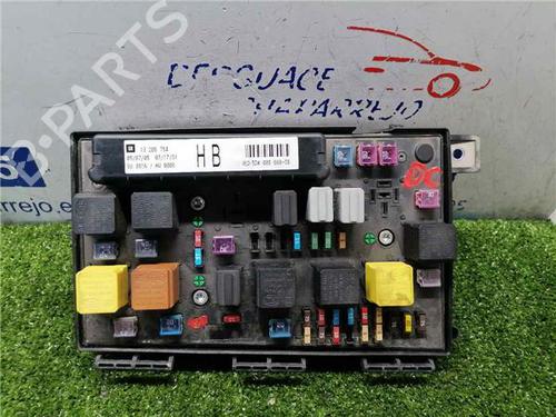 fuse-box-opel-astra-h-gtc-a04-2005-2006-2007-2008-2009-2010-31890612 main image