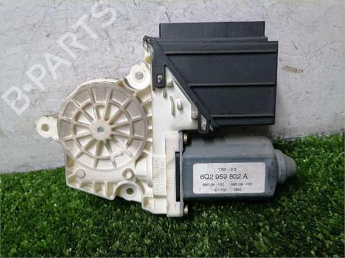 Used Left front window motor Left front window motor SEAT IBIZA III (6L1) 1.4 16V (75 hp) 35747407 35747407