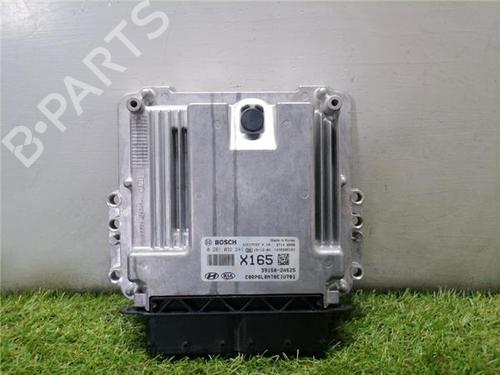 Module électronique KIA CARENS IV 1.7 CRDi (116 hp) 31890847