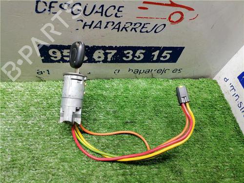 Interruttore RENAULT SCÉNIC I MPV (JA0/1_, FA0_) 1.9 dCi (JA05, JA1F) (102 hp) 31898609