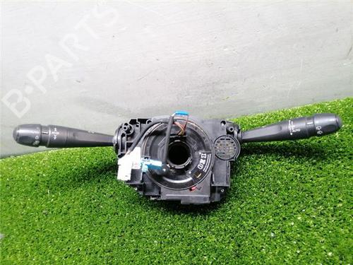 switch-citroen-c4-cactus-2014-32200240 main image