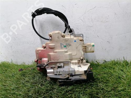 front-right-lock-seat-leon-1p1-2005-2006-2007-2008-2009-2010-2011-2012-2013-36053355 main image
