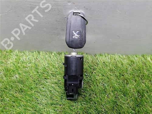 Used Switch PEUGEOT 208 I (CA_, CC_) 1.6 BlueHDi 100 (100 hp) 31935150