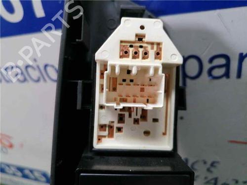 Left front window switch KIA CEE'D Hatchback (ED) 1.4 | BP31900241I27