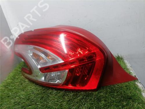 Used Left taillight Left taillight PEUGEOT 208 I (CA_, CC_) 1.6 VTi (120 hp) 33221660 33221660