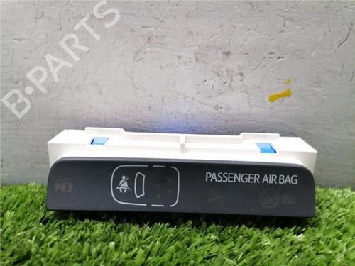 other-toyota-verso-_r2_-2009-2010-2011-2012-2013-2014-2015-2016-2017-2018-31935275 main image