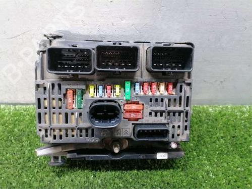 fuse-box-peugeot-407-6d_-2004-2005-2006-2007-2008-2009-2010-2011-35269763 main image