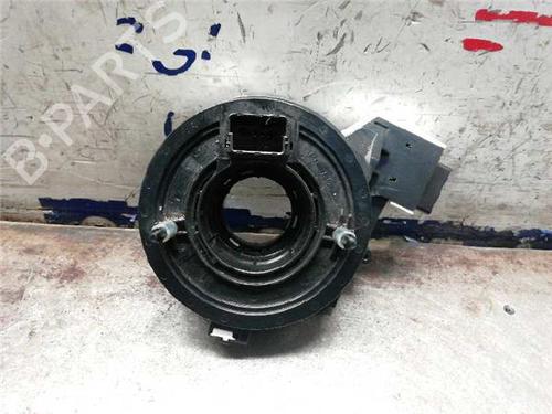 squib-airbag-vw-touran-1t1-1t2-2003-2004-2005-2006-2007-2008-2009-2010-2011-31896473 main image