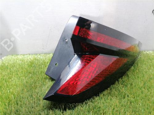 Used Right taillight HYUNDAI TUCSON (NX4E, NX4A) 1.6 T-GDi Hybrid 48V (179 hp) 31901676