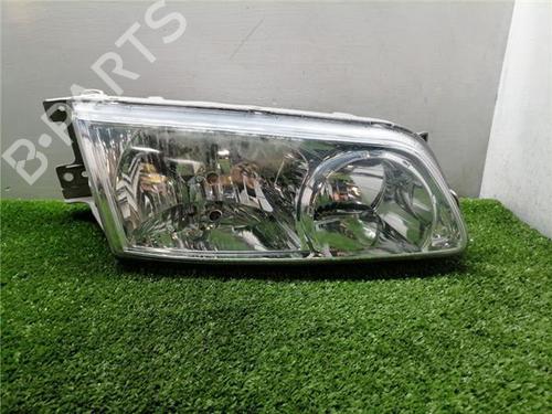 Used Right headlight Right headlight HYUNDAI H-1 Van (A1) 2.5 TD (99 hp) 34641490 34641490