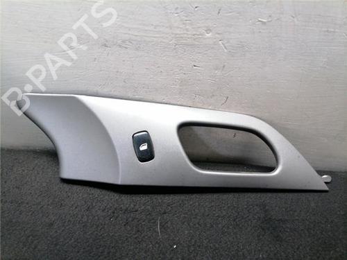 Used Right front window switch Right front window switch PEUGEOT 407 (6D_) 2.0 HDi 135 (6DRHRH, 6DRHRE, 6DRHRG, 6DRHRJ) (136 hp) 36452926 36452926