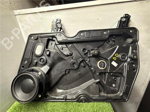 BP32431812O1 main image