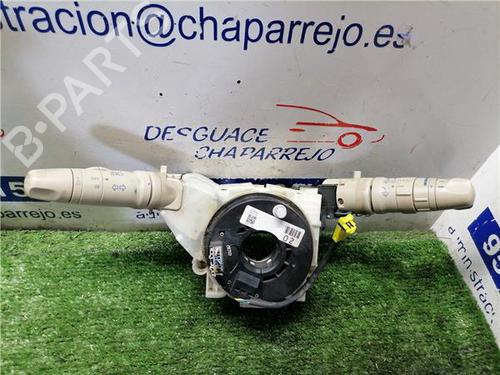 Used Switch NISSAN MICRA III (K12) 1.2 16V (80 hp) 31898323