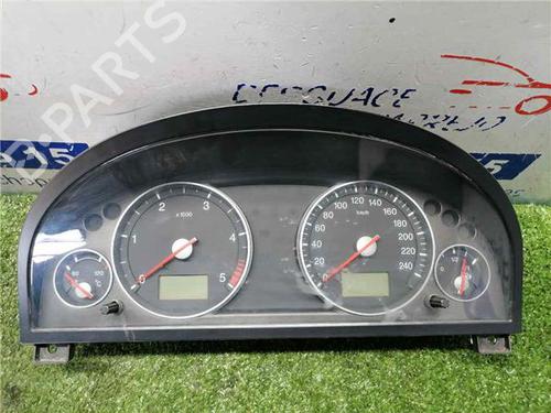 Used Instrument cluster FORD MONDEO III (B5Y) 2.0 TDCi (130 hp) 31900323