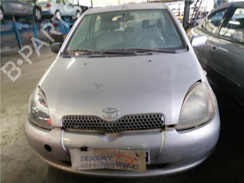 Brugte TOYOTA YARIS (_P1_) 1.0 (SCP10_, SCP10R) (68 hp) 4409477