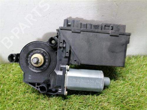 Right front window motor AUDI A4 B6 (8E2) 2.4 | BP33478076E20 - Image 2
