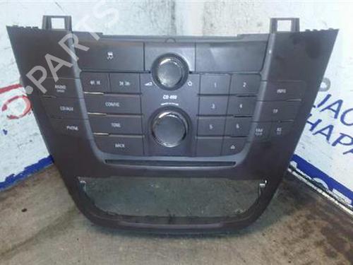 Used Radio Radio OPEL INSIGNIA A Sports Tourer (G09) 2.0 CDTI (35) (160 hp) 31896075 31896075