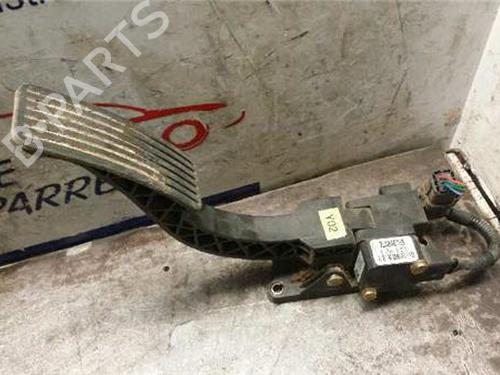 Pedal AUDI A4 B7 (8EC) 2.0 (130 hp) 31895587