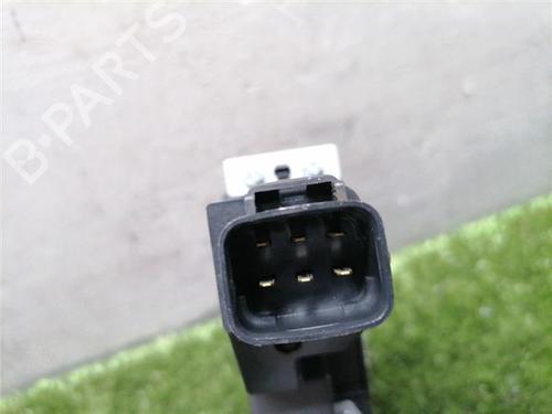 Right rear window motor KIA CARENS IV 1.6 GDi | BP32432169E22