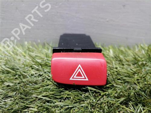 Used Warning switch Warning switch KIA RIO II Saloon (JB) 1.5 CRDi (88 hp) 33415525 33415525