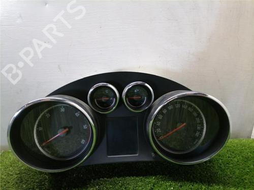 Used Instrument cluster OPEL ASTRA J (P10) 1.7 CDTI (68) (110 hp) 32821164
