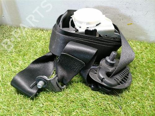 Front left seatbelt BMW 1 (F21) 116 d | BP31901483I26