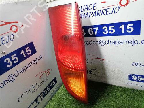 Feu arrière gauche FORD FOCUS I (DAW, DBW) 2.0 16V (131 hp) 31893960
