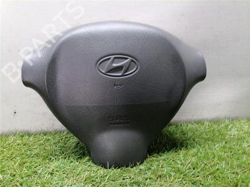 Used Driver airbag Driver airbag HYUNDAI SANTA FÉ I (SM) 2.0 CRDi 4x4 (113 hp) 33679270 33679270