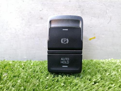 Used Electric handbrake Electric handbrake VW GOLF VII (5G1, BQ1, BE1, BE2) 1.6 TDI (105 hp) 32690199 32690199