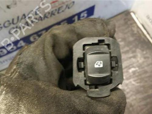 other-renault-laguna-ii-bg01_-2001-2002-2003-2004-2005-2006-2007-31894693 main image