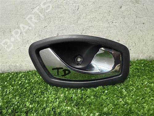 Used Rear right interior door handle RENAULT CAPTUR I (J5_, H5_) 1.5 dCi 90 (J5N4, J5M5, J5MW, J5M6, J5AL, J5AJ) (90 hp) 31901804