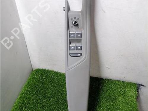 Used Left front window switch AUDI A4 B9 Avant (8W5, 8WD) 2.0 TDI quattro (150 hp) 32200217