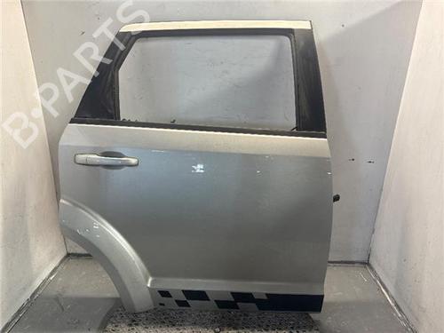 Dør højre bagtil FIAT FREEMONT (345_) 2.0 JTD (140 hp) 31901393